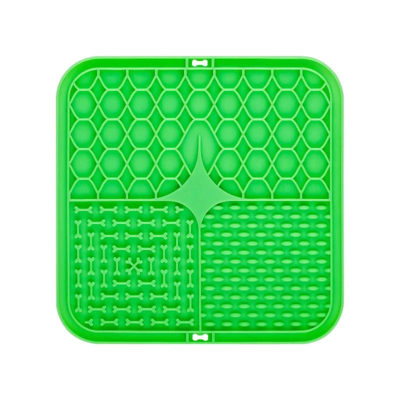 Calm Lick Mat for Dogs – Bath, Grooming & Slow Feeding